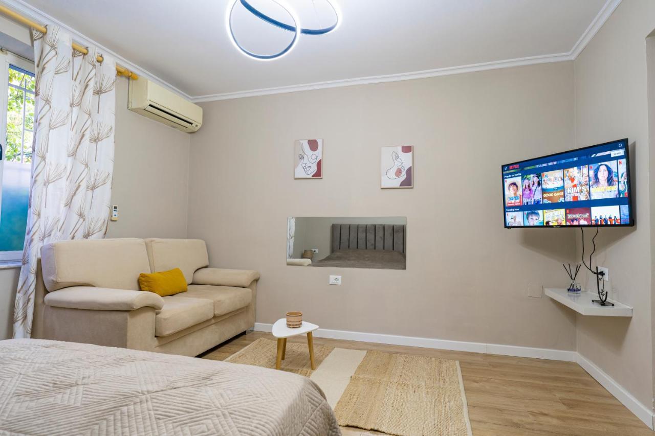 New Bazaar Cane Apartment 2 Tirana Exterior photo